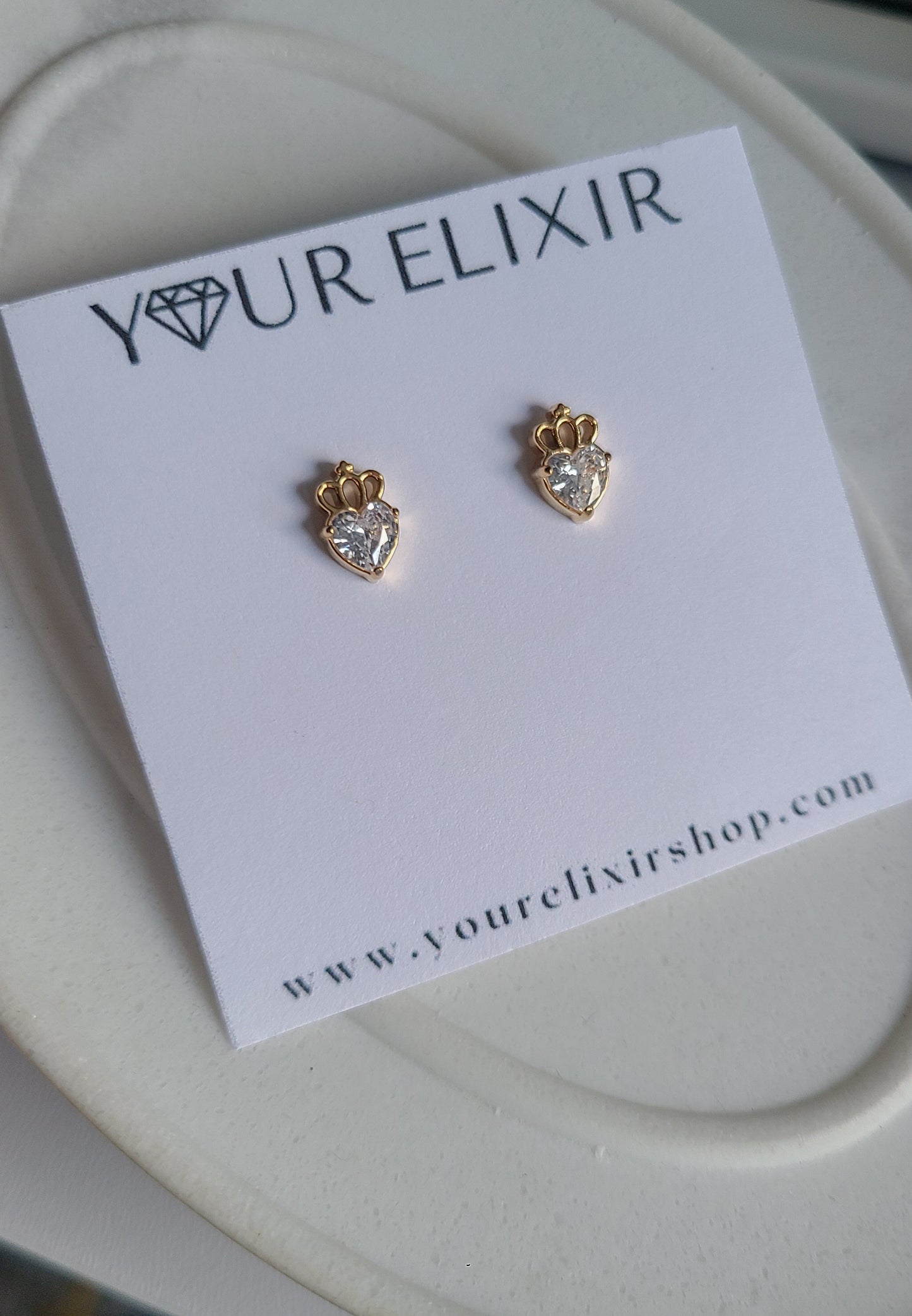 Queen of hearts Stud Earrings