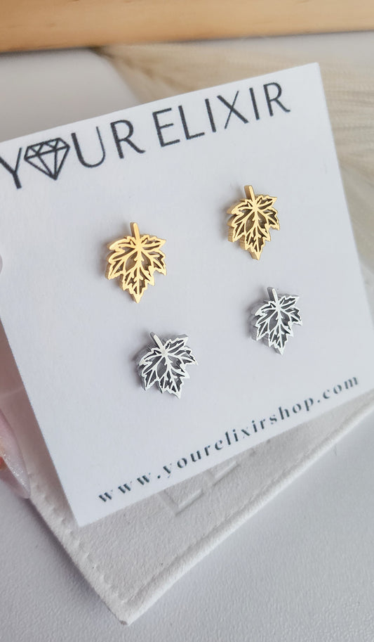 Maple leaf 🍁 Stud Earrings