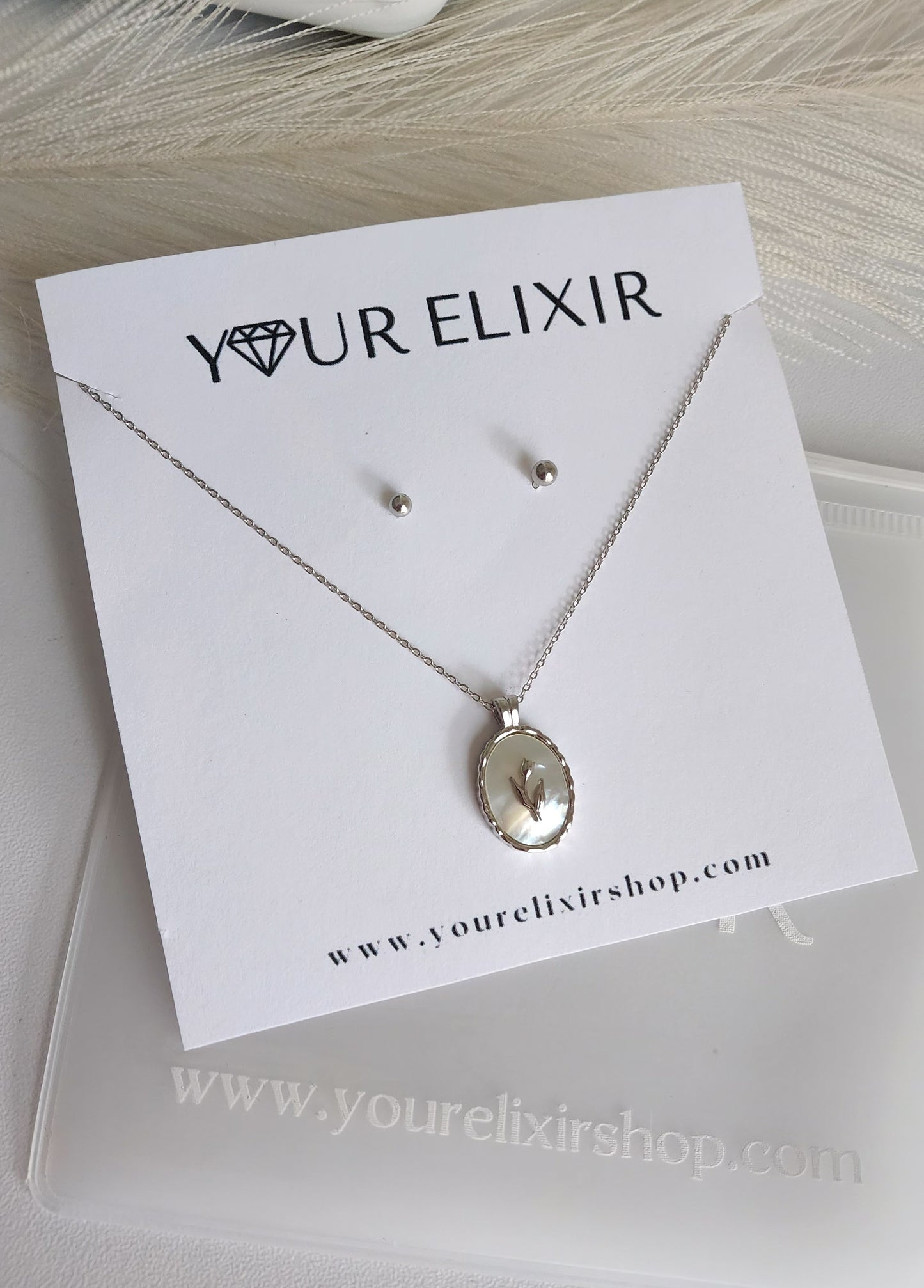 Bundle Sterling Silver Tulip Pendant Necklace + mini stud