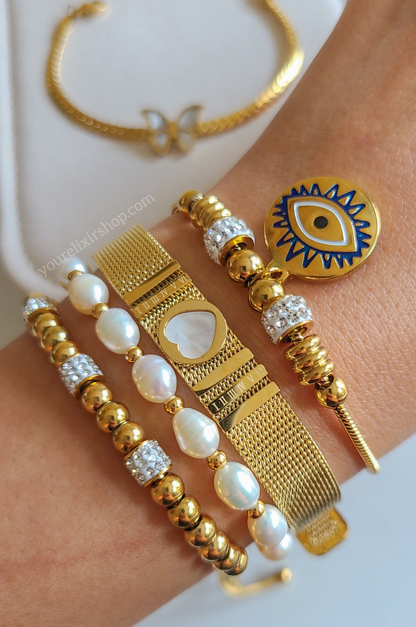 Shiny beaded bracelet