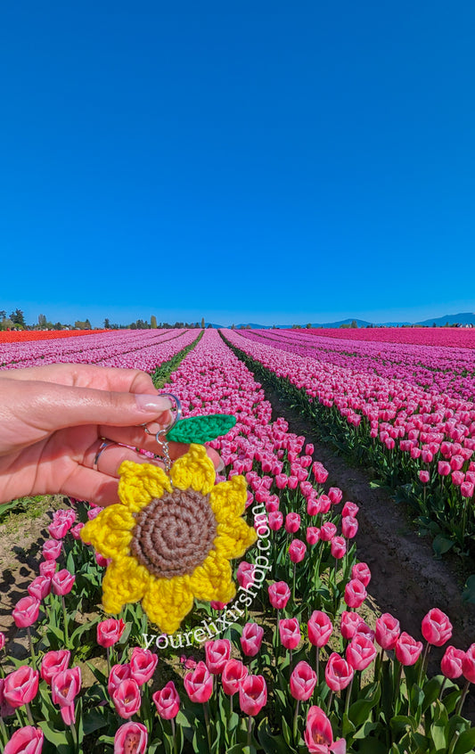 Sunflower Crochet Keychain 🌻